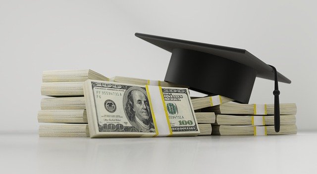 graduation hat and money